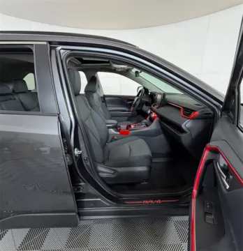 More photos of 2022 Toyota RAV4 Hybrid XLE at Apple Sport Imports, TX