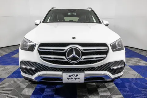 Photos of 2022 Mercedes-Benz GLE 350 for sale in Austin, TX at Apple Sport Imports