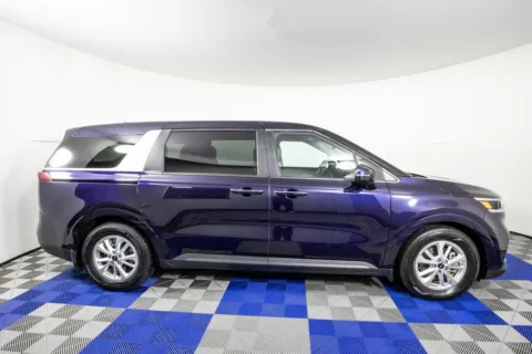 Another view of 2022 Kia Carnival LXS for sale in Austin, TX at Apple Sport Imports