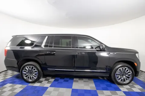 More photos of 2024 GMC Yukon XL Denali Ultimate at Apple Sport Imports, TX