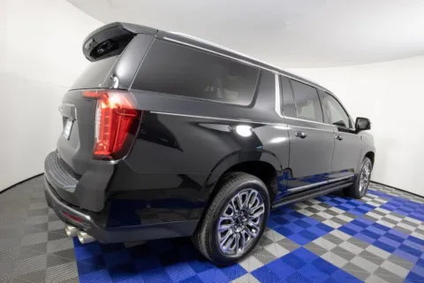 More photos of 2024 GMC Yukon XL Denali Ultimate at Apple Sport Imports, TX