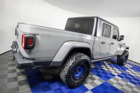 More photos of 2023 Jeep Gladiator Sport S at Apple Sport Imports, TX