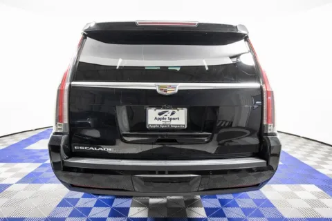 More photos of 2018 Cadillac Escalade ESV Premium at Apple Sport Imports, TX