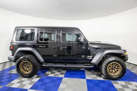 More photos of 2018 Jeep Wrangler Unlimited Sport at Apple Sport Imports, TX