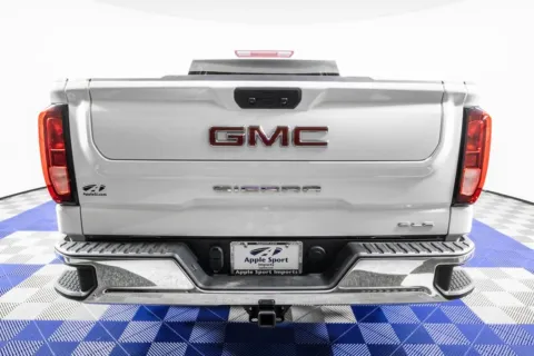 More photos of 2022 GMC Sierra 1500 Limited SLE at Apple Sport Imports, TX