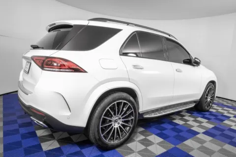 More photos of 2022 Mercedes-Benz GLE 350 at Apple Sport Imports, TX