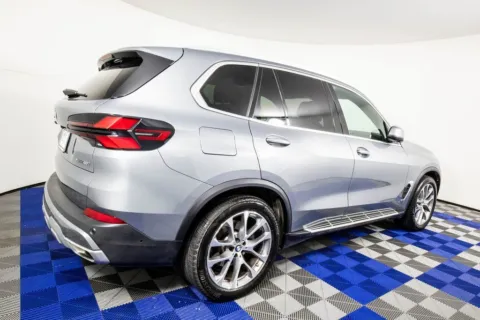 More photos of 2025 BMW X5 xDrive40i at Apple Sport Imports, TX
