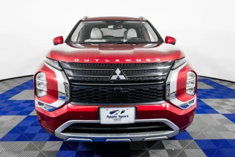 Photos of 2022 Mitsubishi Outlander SEL for sale in Austin, TX at Apple Sport Imports