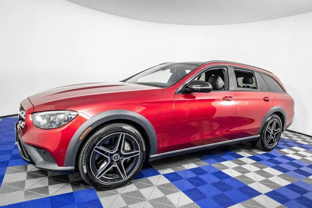 Red 2022 Mercedes-Benz E-Class E 450 for sale in Austin, TX