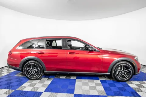 More photos of 2022 Mercedes-Benz E-Class E 450 at Apple Sport Imports, TX