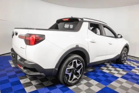 More photos of 2024 Hyundai Santa Cruz Limited at Apple Sport Imports, TX