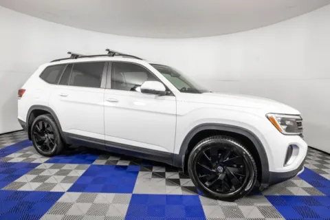 Another view of 2024 Volkswagen Atlas 2.0T SE w/Technology for sale in Austin, TX at Apple Sport Imports