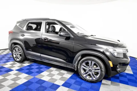 Photos of 2022 Kia Seltos S for sale in Austin, TX at Apple Sport Imports