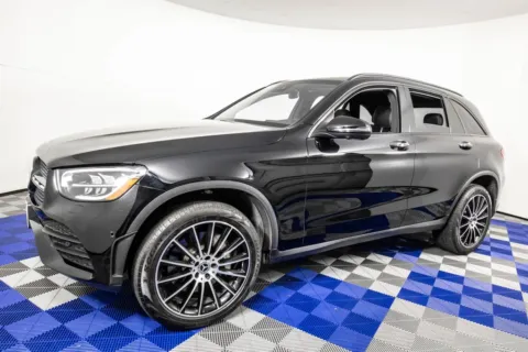 Black 2022 Mercedes-Benz GLC 300 for sale in Austin, TX