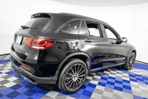 More photos of 2022 Mercedes-Benz GLC 300 at Apple Sport Imports, TX