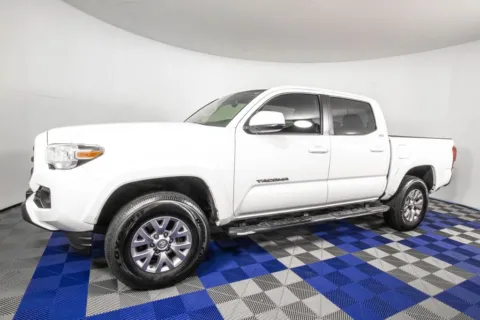 White 2019 Toyota Tacoma SR5 for sale in Austin, TX