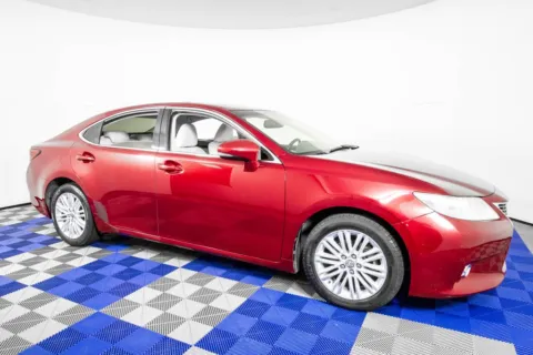 Photos of 2013 Lexus ES 350 for sale in Austin, TX at Apple Sport Imports
