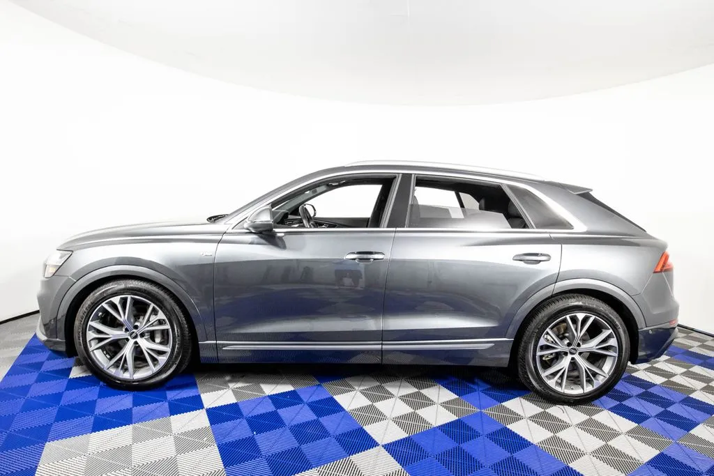 2023 Audi Q8 Premium Plus - Photo 7