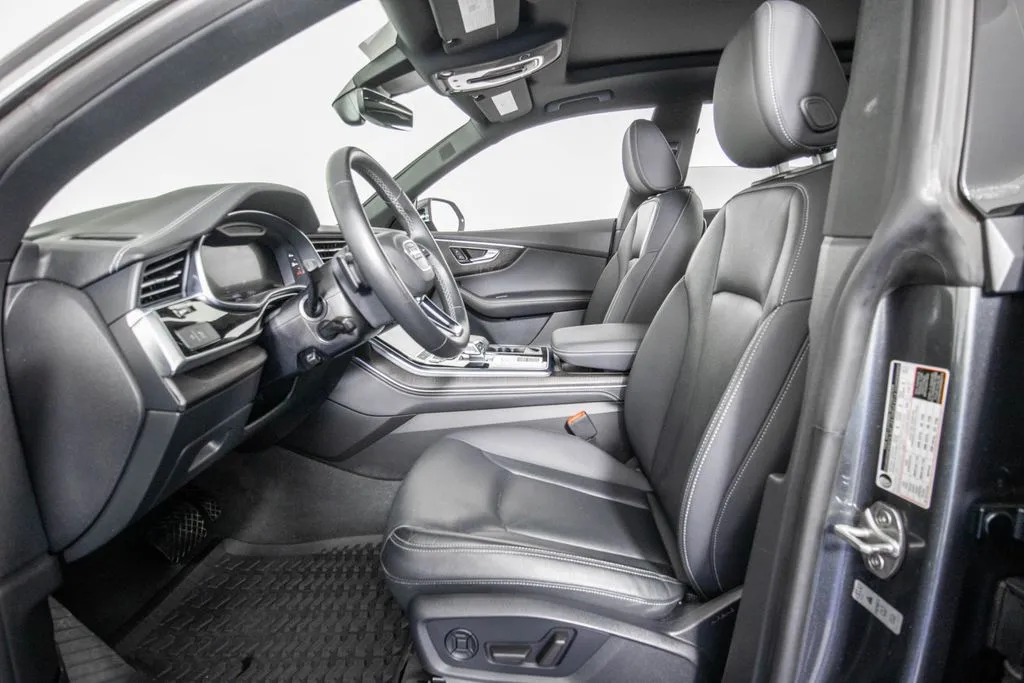 2023 Audi Q8 Premium Plus - Photo 8