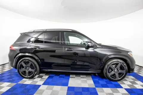 More photos of 2025 Mercedes-Benz GLE 350 at Apple Sport Imports, TX