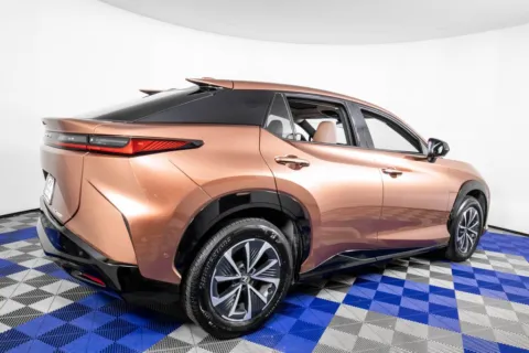 More photos of 2024 Lexus RZ 300e Premium at Apple Sport Imports, TX