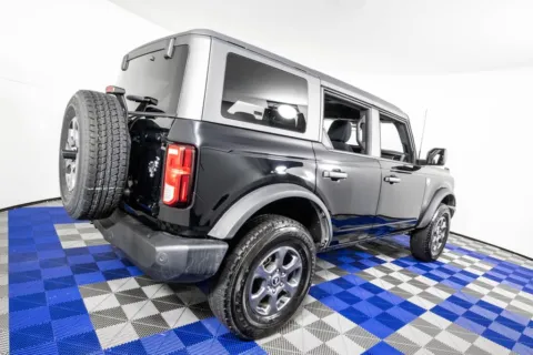 More photos of 2025 Ford Bronco Big Bend at Apple Sport Imports, TX