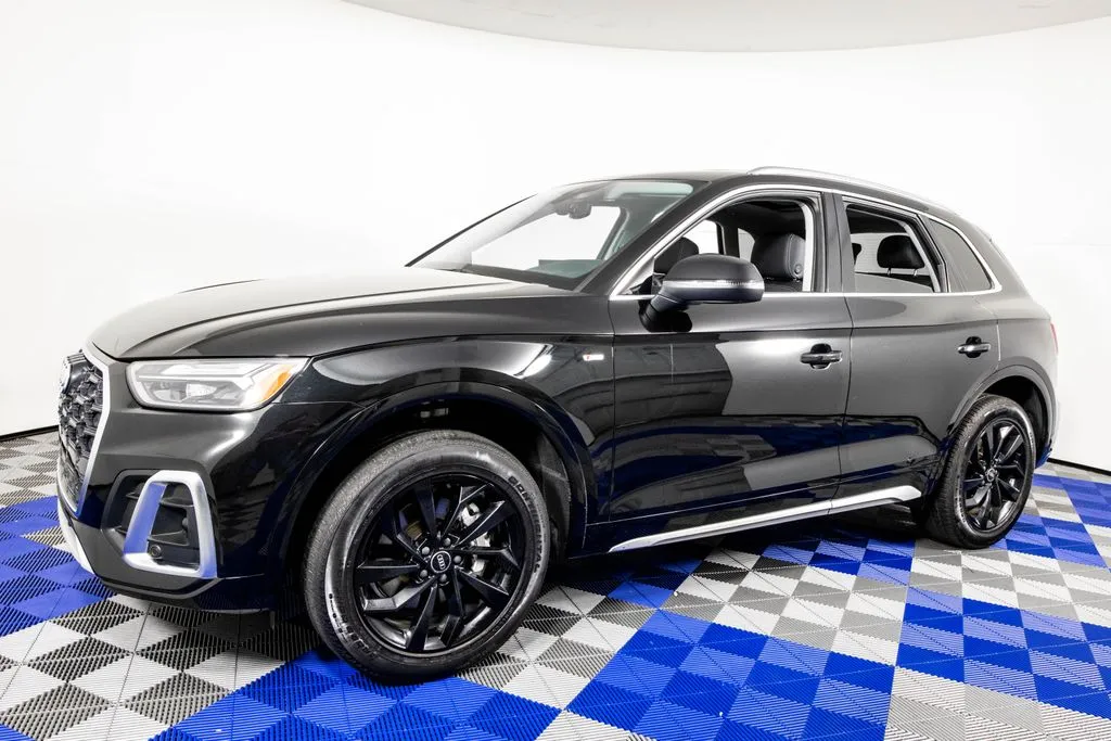 Black 2023 Audi Q5 45 S line Premium Plus for sale in Austin, TX