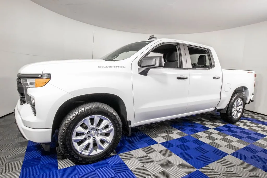 White 2024 Chevrolet Silverado 1500 Custom for sale in Austin, TX