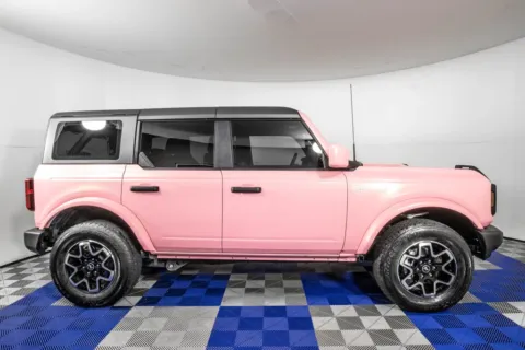 More photos of 2023 Ford Bronco Custom Pink at Apple Sport Imports, TX