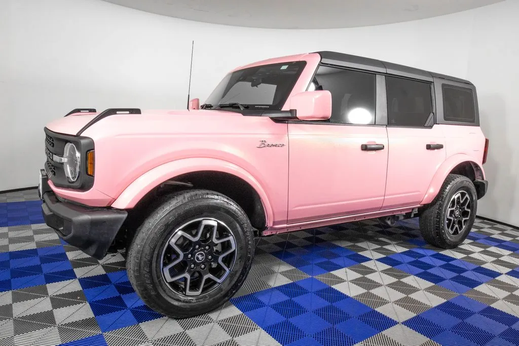 Gray 2023 Ford Bronco Custom Pink for sale in Austin, TX