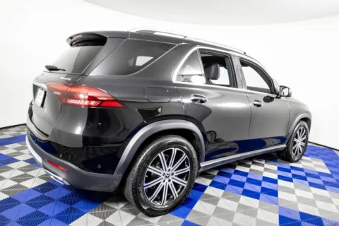 More photos of 2025 Mercedes-Benz GLE 350 at Apple Sport Imports, TX