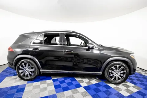 More photos of 2025 Mercedes-Benz GLE 350 at Apple Sport Imports, TX