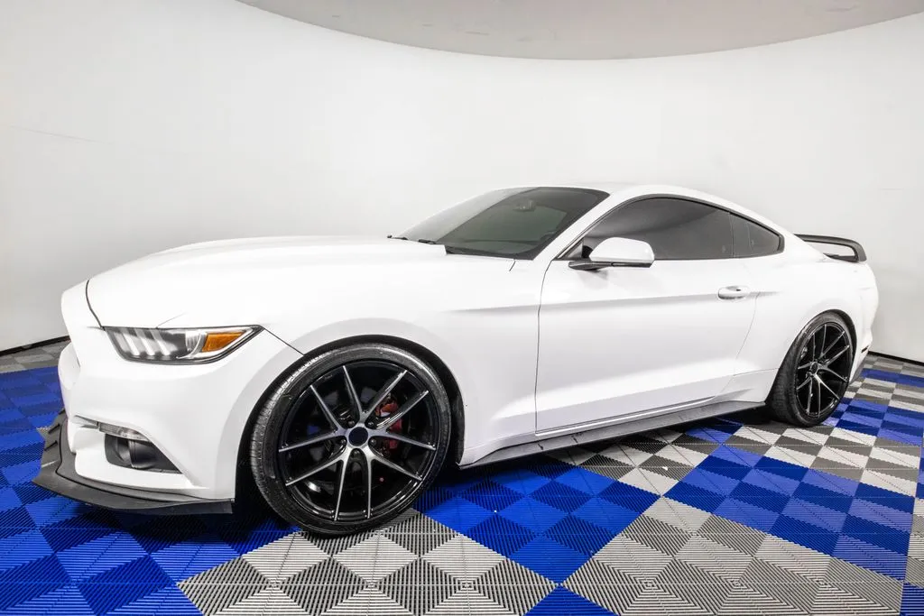 2017 Ford Mustang EcoBoost