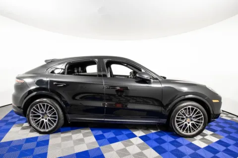 More photos of 2023 Porsche Cayenne Coupe Platinum Edition at Apple Sport Imports, TX