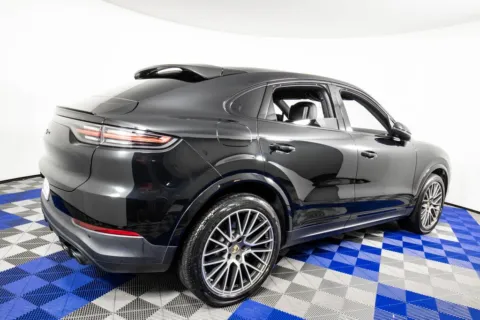 More photos of 2023 Porsche Cayenne Coupe Platinum Edition at Apple Sport Imports, TX