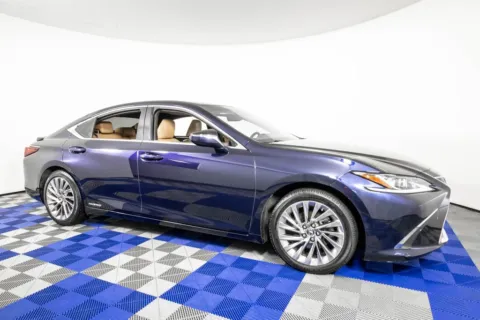 Another view of 2019 Lexus ES 300h Luxury for sale in Austin, TX at Apple Sport Imports