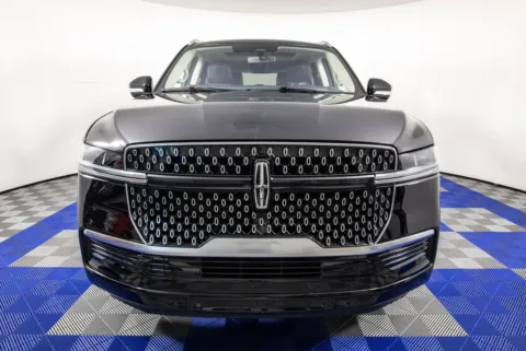 Photos of 2025 Lincoln Navigator Reserve for sale in Austin, TX at Apple Sport Imports