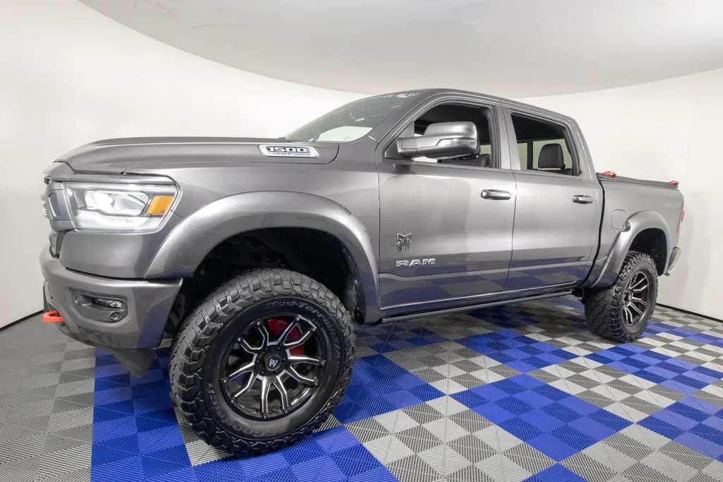 2023 RAM 1500 Big Horn/Lone Star 4x4 Crew Cab 5'7's photo