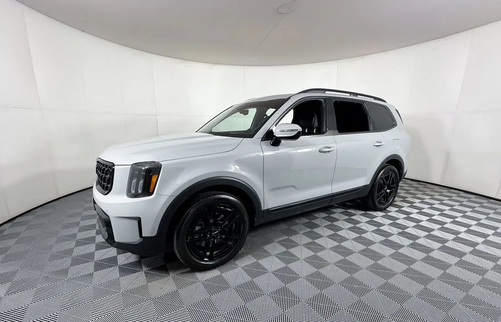 Gray 2024 Kia Telluride SX-Prestige X-Line for sale in Austin, TX
