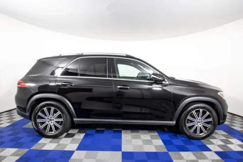 More photos of 2025 Mercedes-Benz GLE 350 at Apple Sport Imports, TX