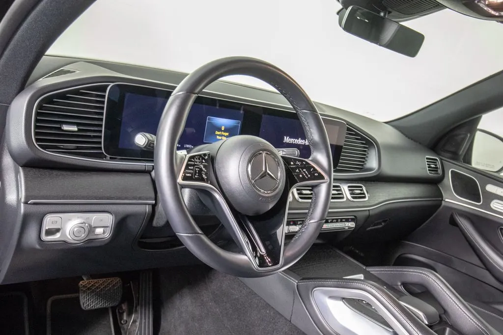 2025 Mercedes-Benz GLE GLE350 - Photo 17