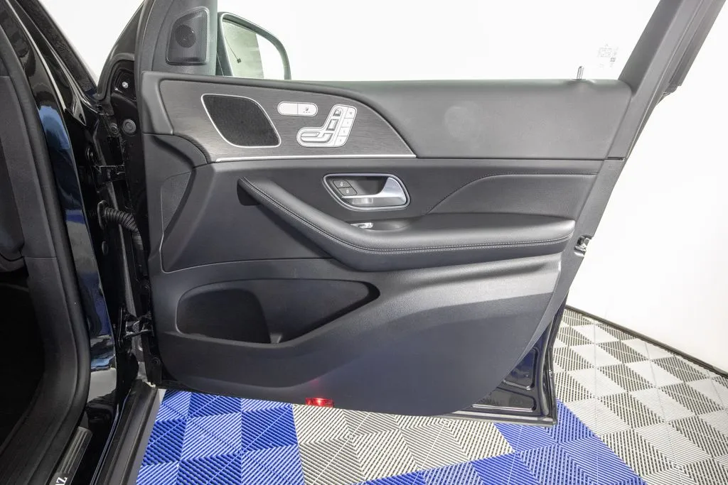 2025 Mercedes-Benz GLE GLE350 - Photo 15
