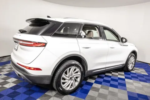 More photos of 2022 Lincoln Corsair Standard at Apple Sport Imports, TX