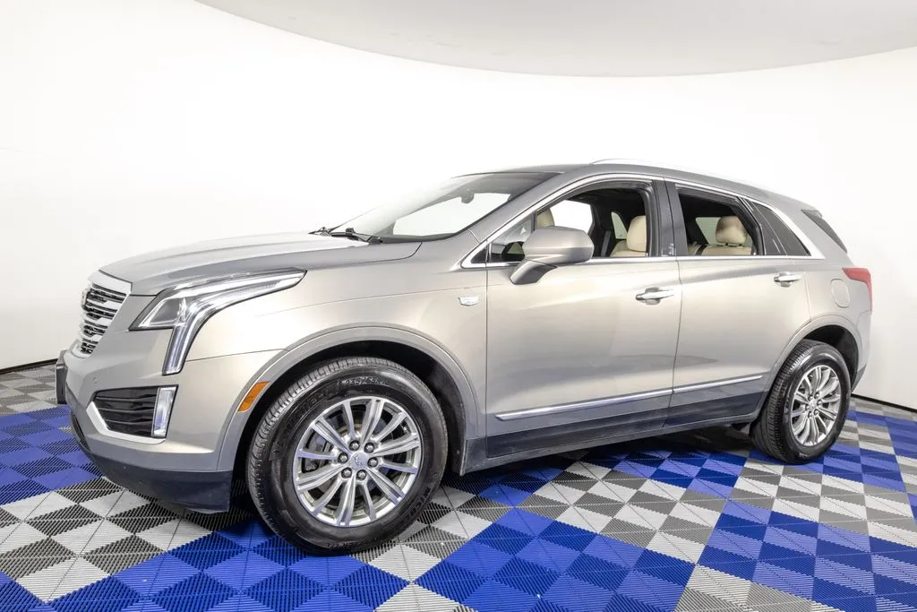 2019 Cadillac XT5 FWD Luxury's photo