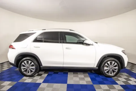 More photos of 2022 Mercedes-Benz GLE 350 at Apple Sport Imports, TX