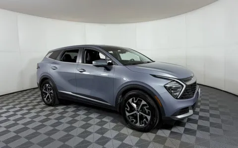 Silver 2024 Kia Sportage EX for sale in Austin, TX