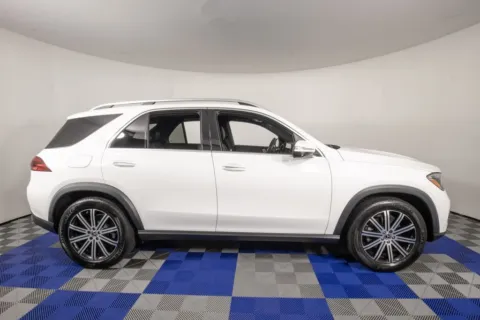 More photos of 2024 Mercedes-Benz GLE 350 Exclusive at Apple Sport Imports, TX