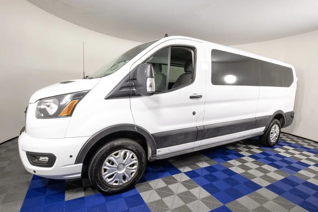 2024 Ford Transit 350 XLT Low Roof Sliding Pass. 148's photo