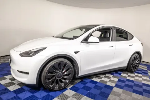 White 2023 Tesla Model Y Performance for sale in Austin, TX