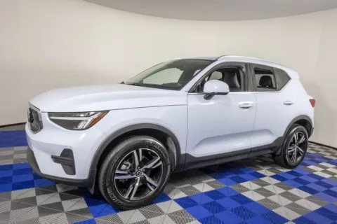Blue 2025 Volvo XC40 B5 Core for sale in Austin, TX